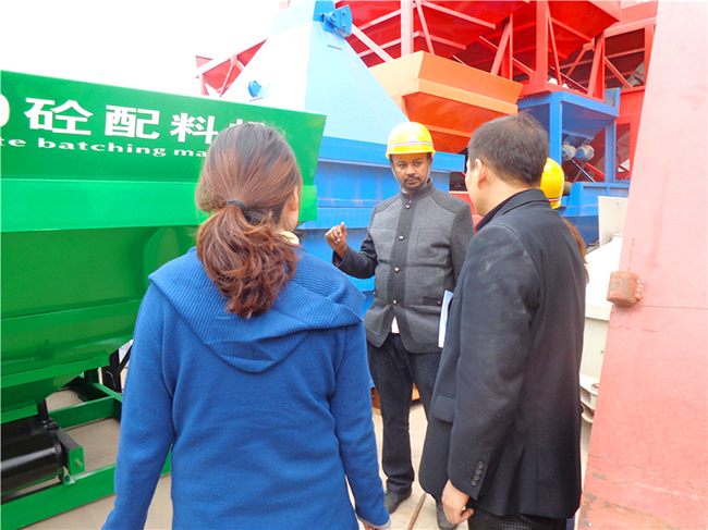 Ethiopian customer visits Zhengzhou Jianxin company