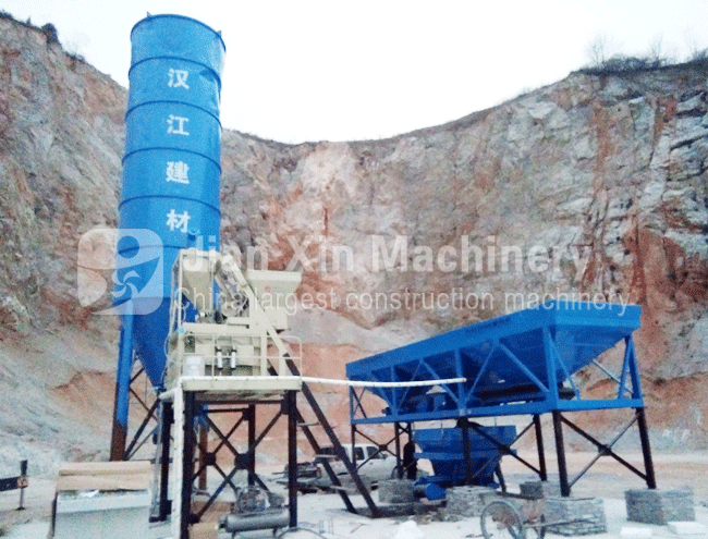 HZS35 concrete mixing plant